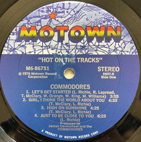 Commodores : Hot On The Tracks (LP, Album, Mon)
